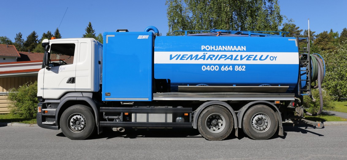 Pohjanmaan Viemäripalvelun imuauto